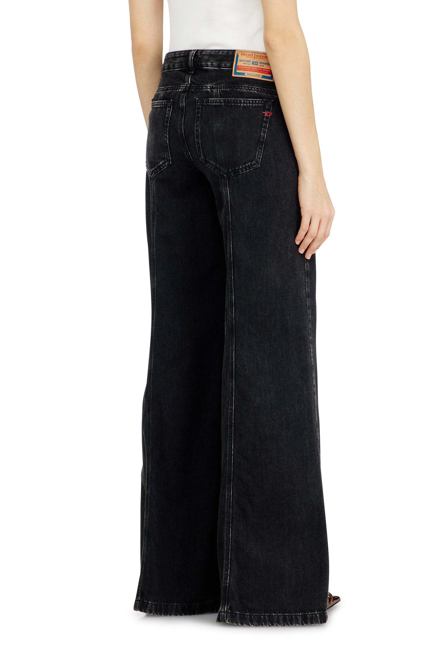 Flare Jeans Low Waist D-Akii
