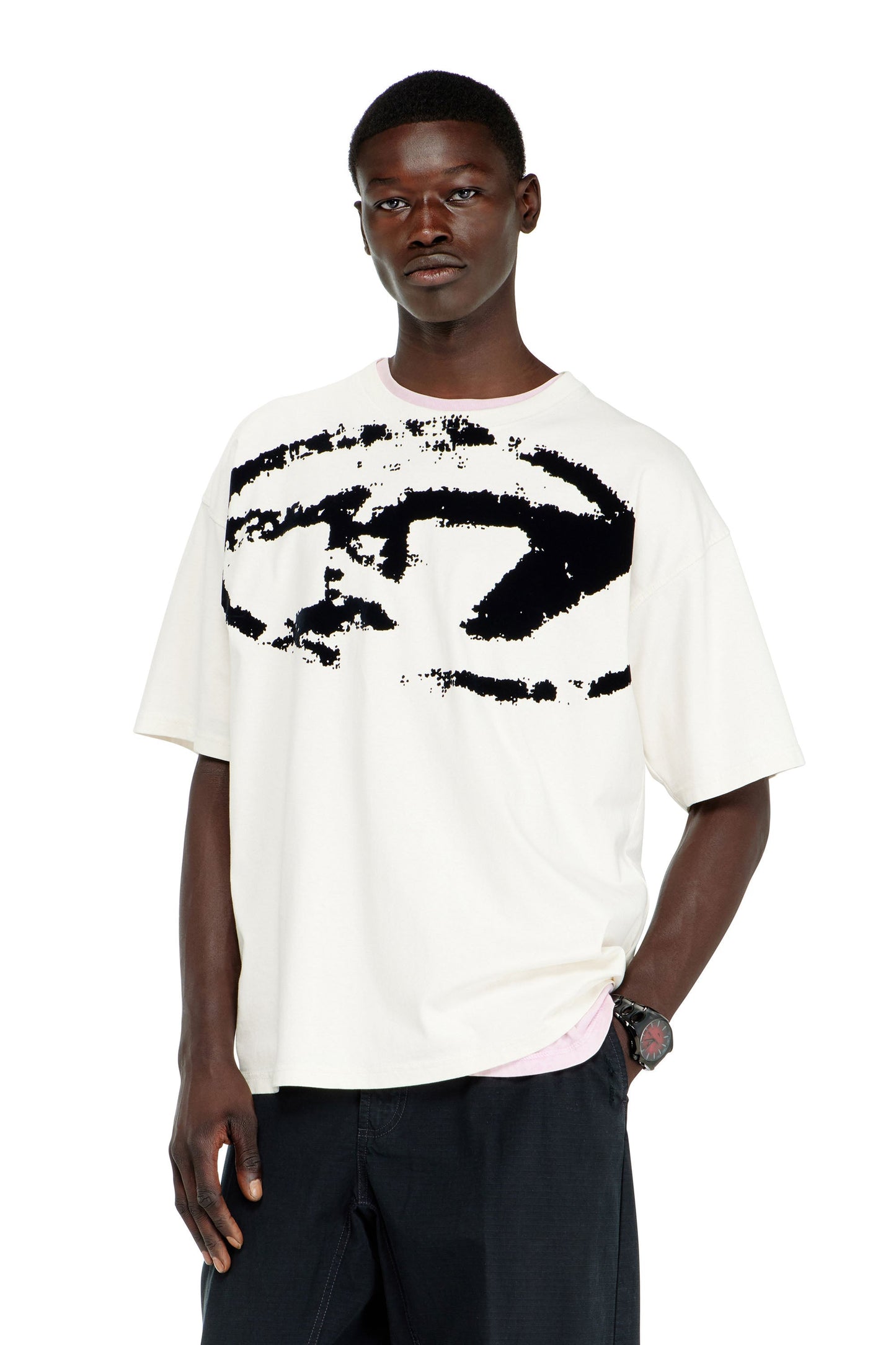 T-shirt with distressed flocked logo