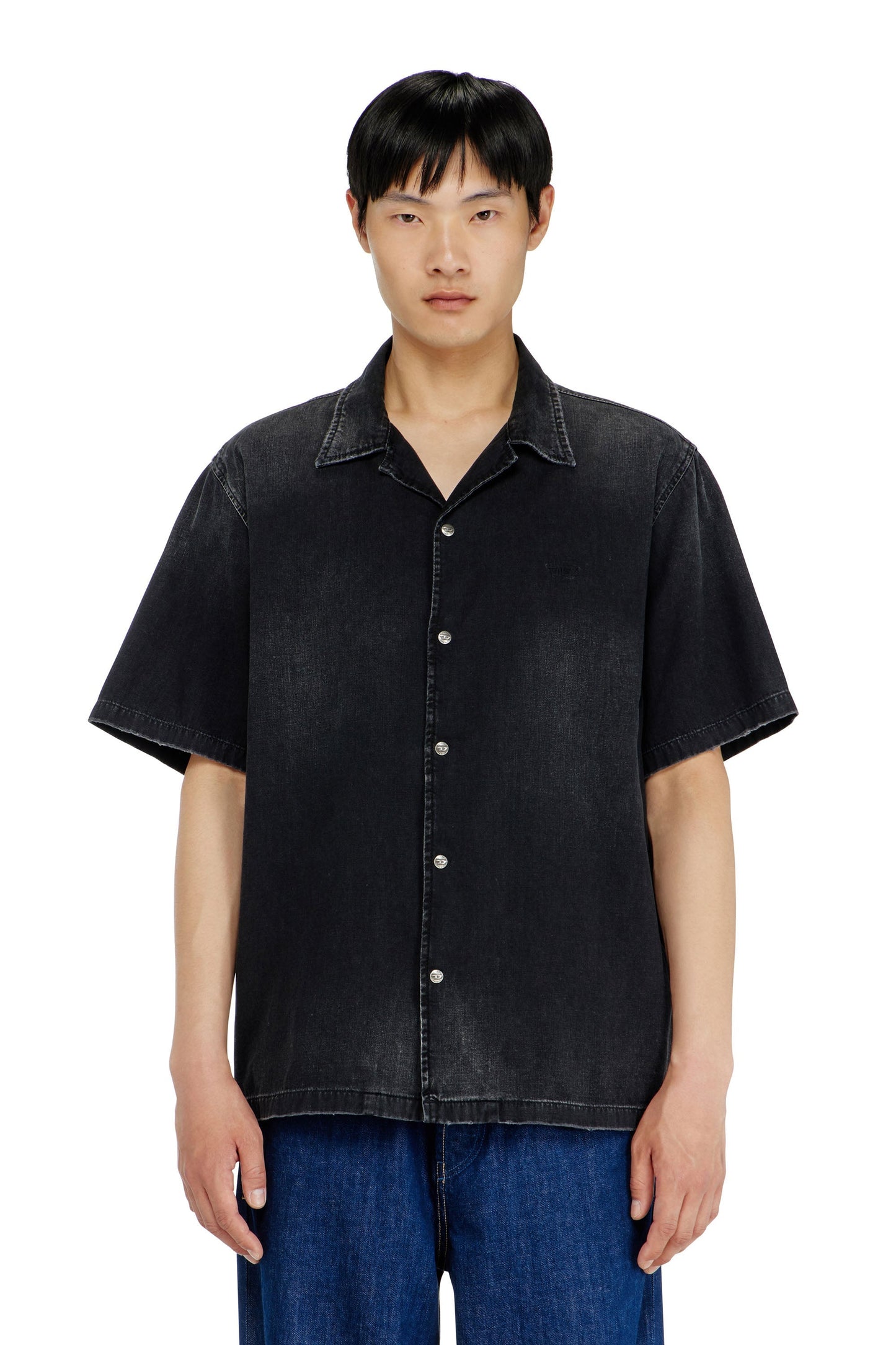 Denim short-sleeve shirt