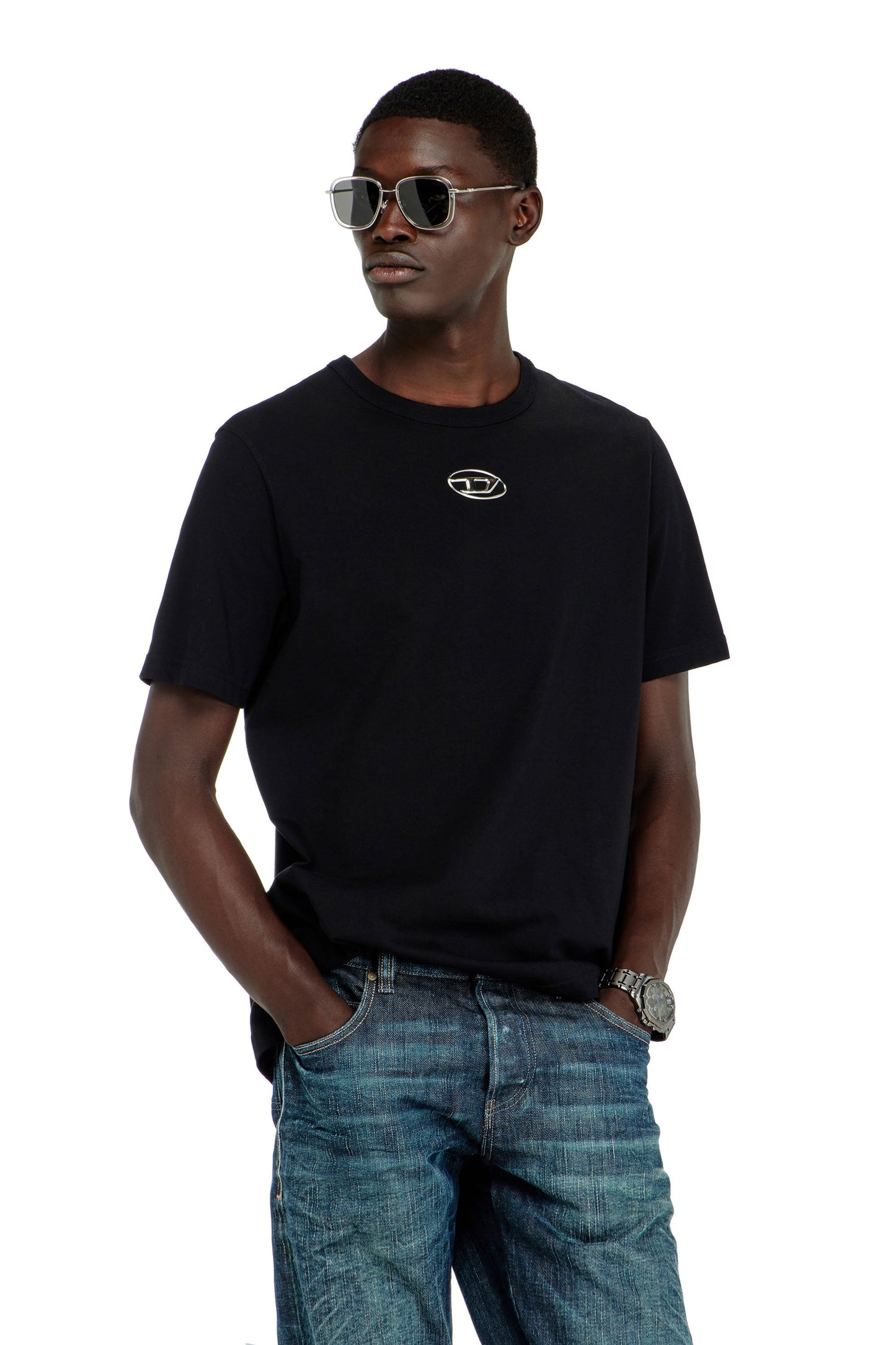 T-shirt with metallic Oval D
