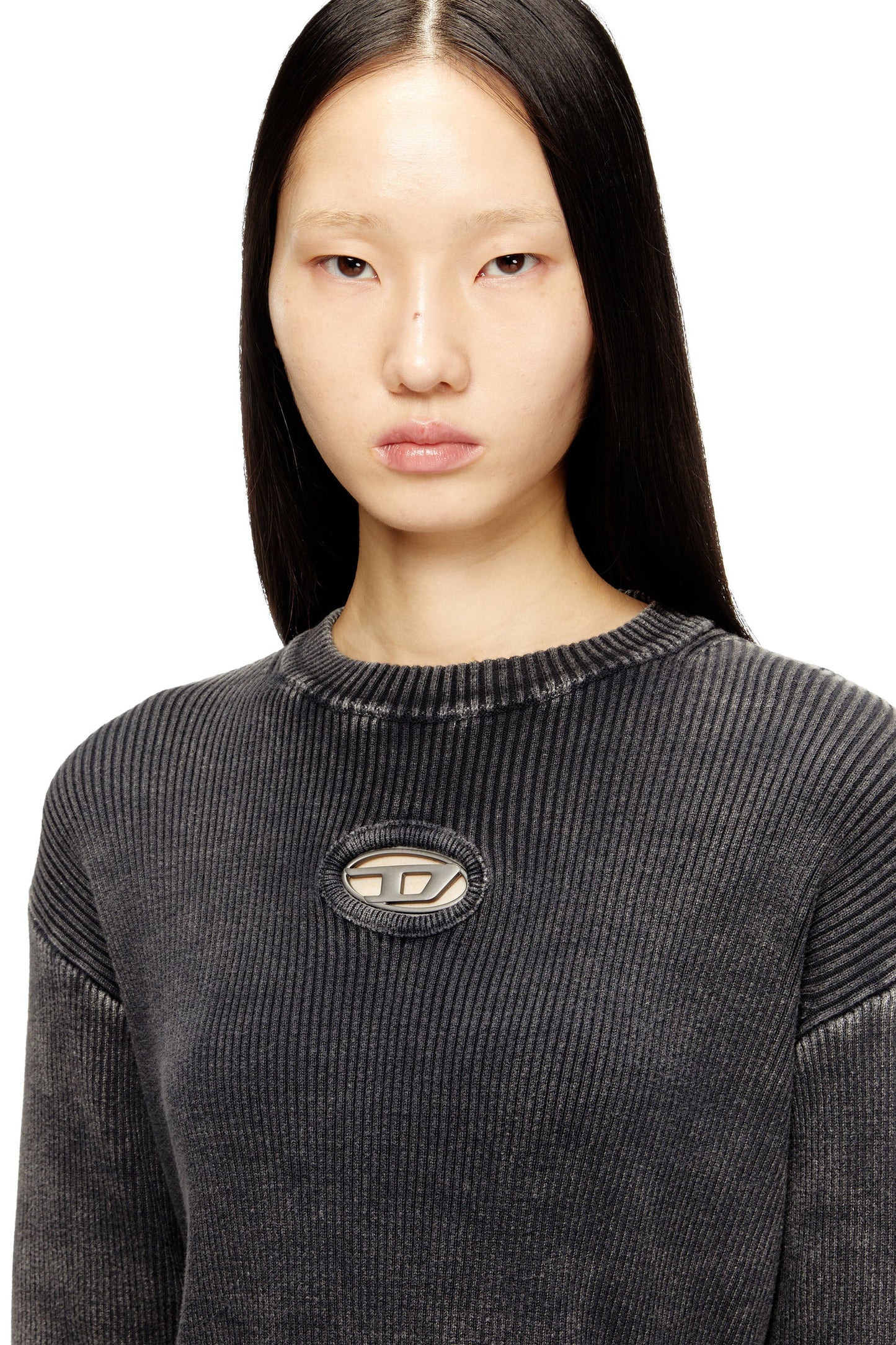 Cut-out ribbed jumper with Oval D plaque