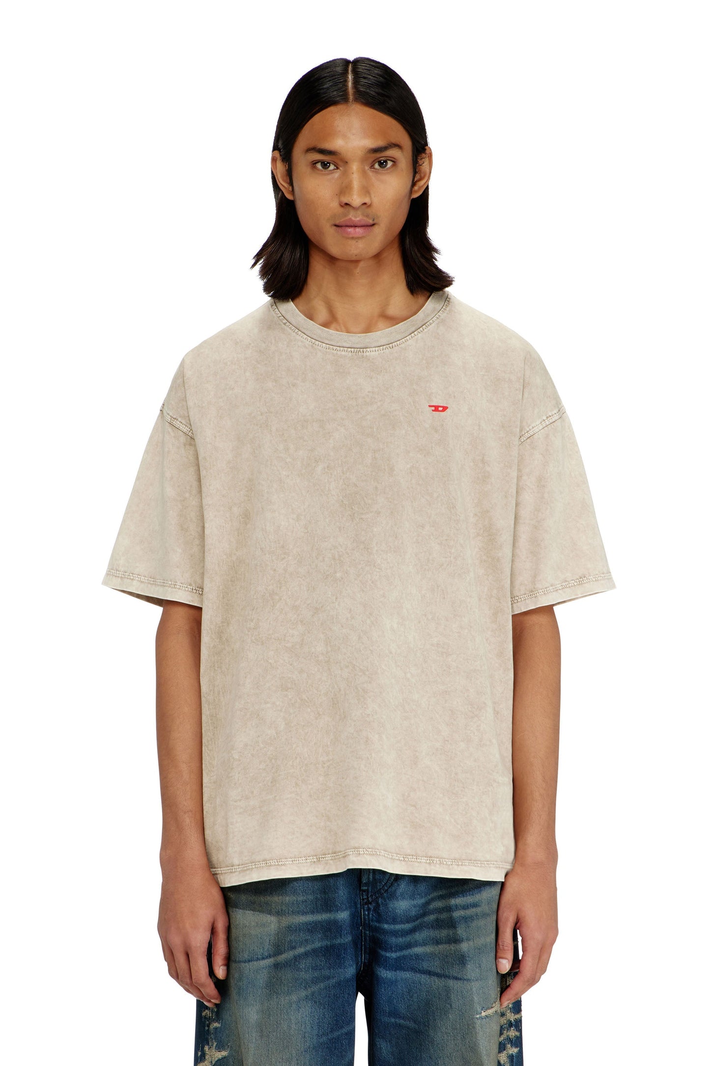 Cotton T-shirt with treated effect