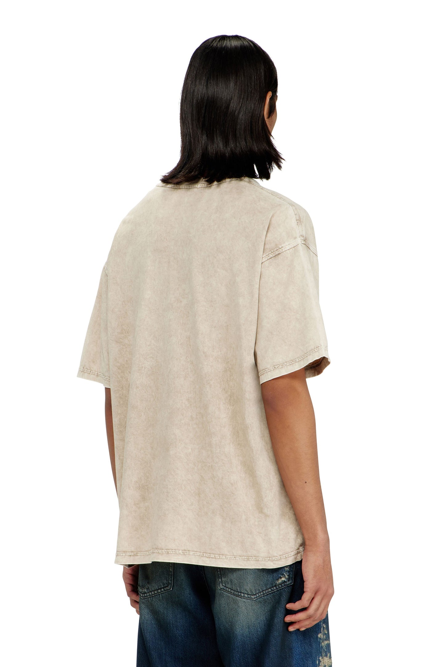 Cotton T-shirt with treated effect