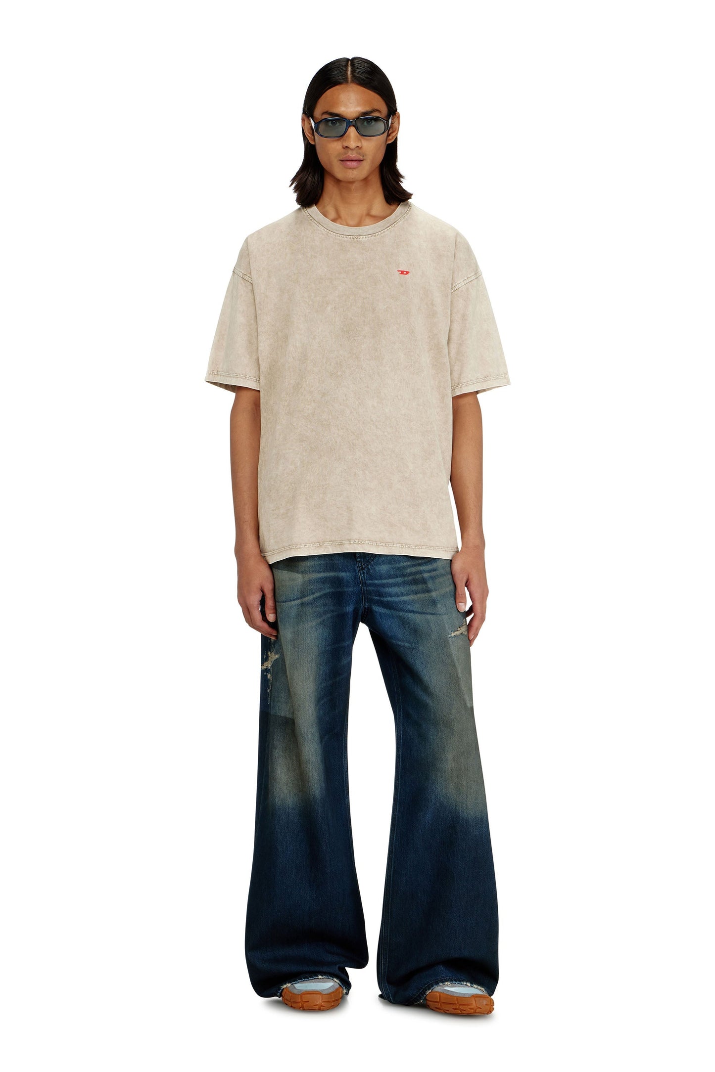 Cotton T-shirt with treated effect