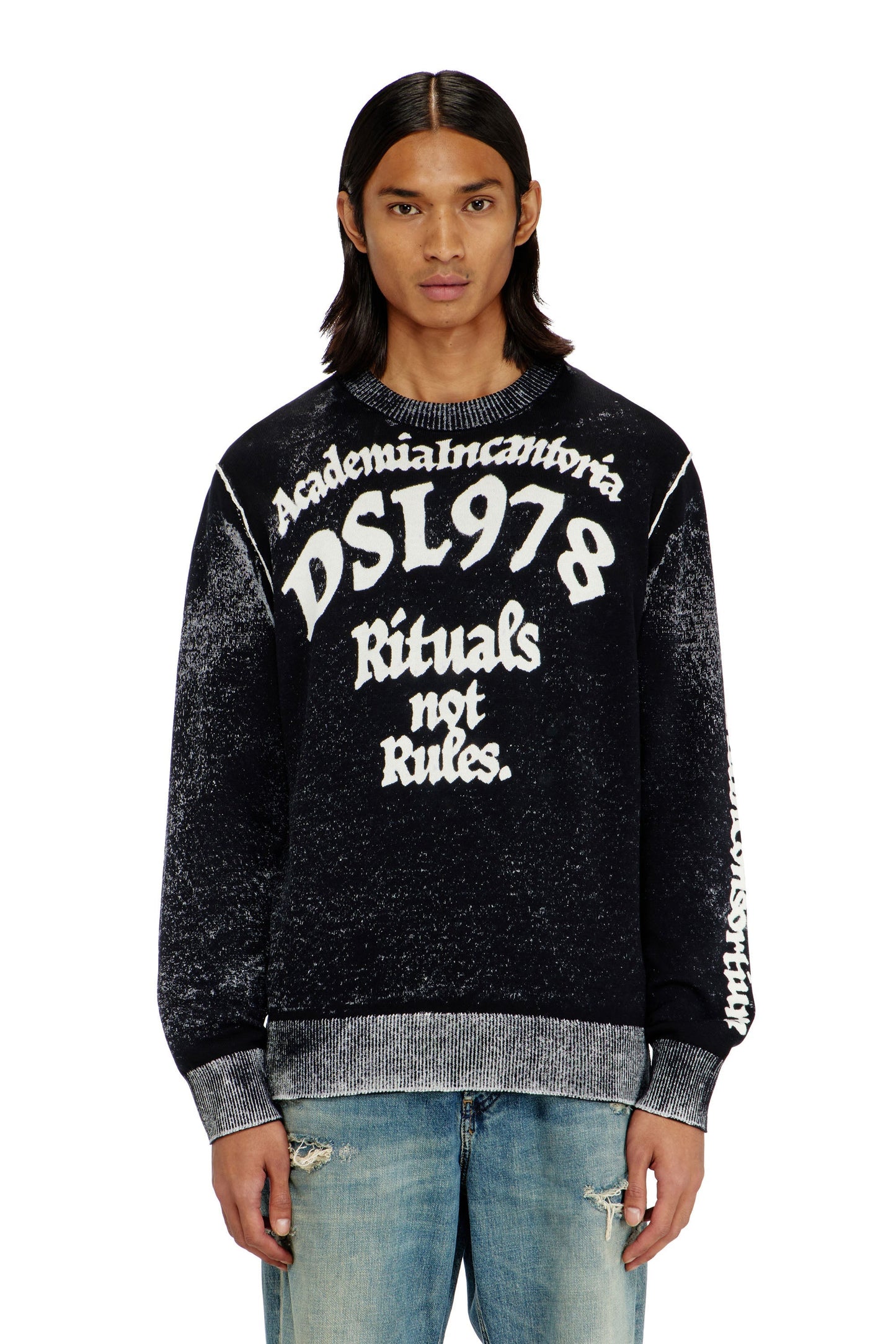 Treated cotton jumper with slogan