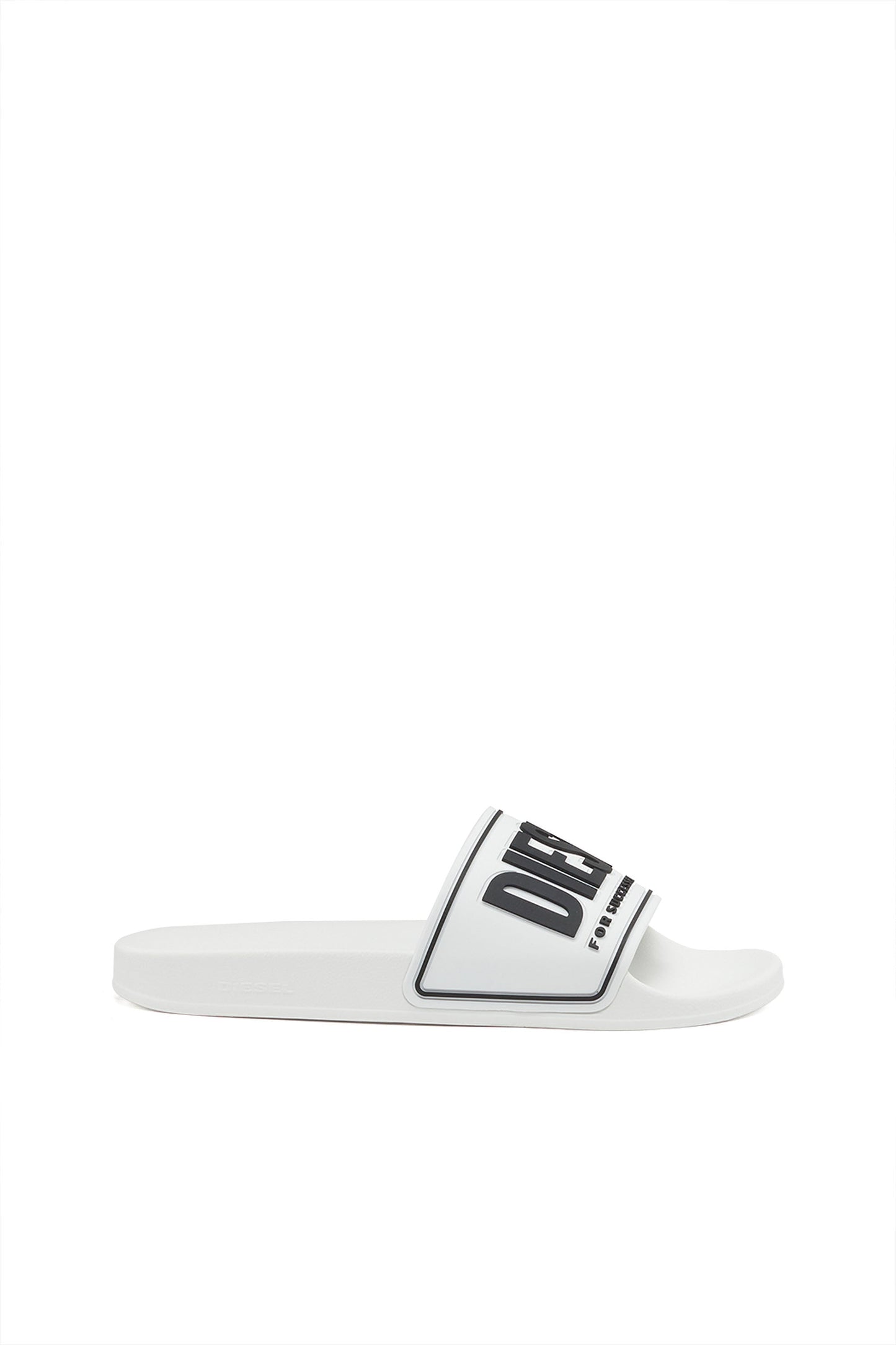Sa-Mayemi-Pool slides with 3D logo