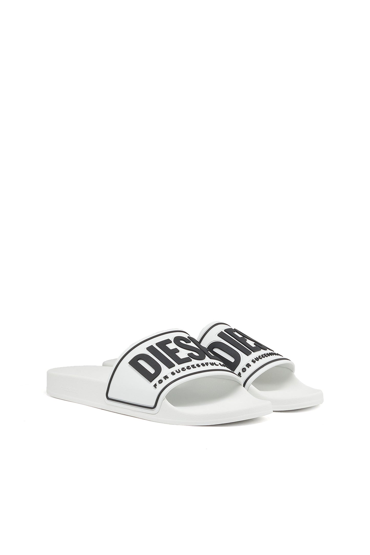 Sa-Mayemi-Pool slides with 3D logo