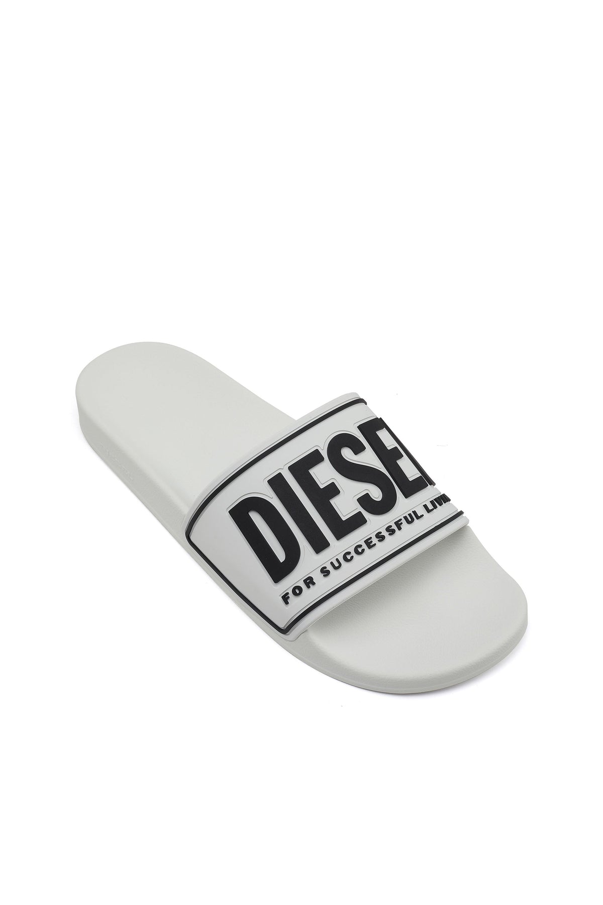 Sa-Mayemi-Pool slides with 3D logo